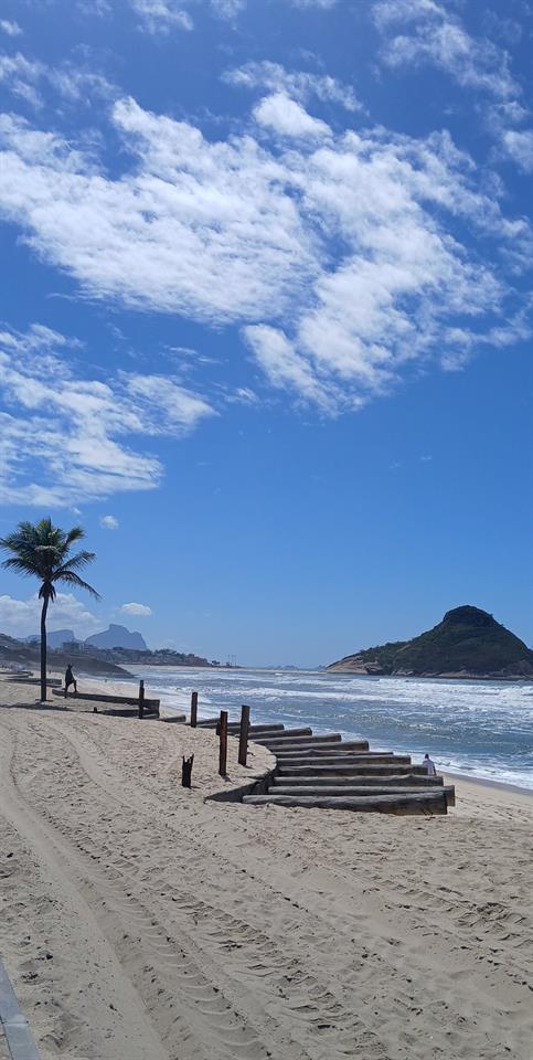 Recreio posto 12. 2