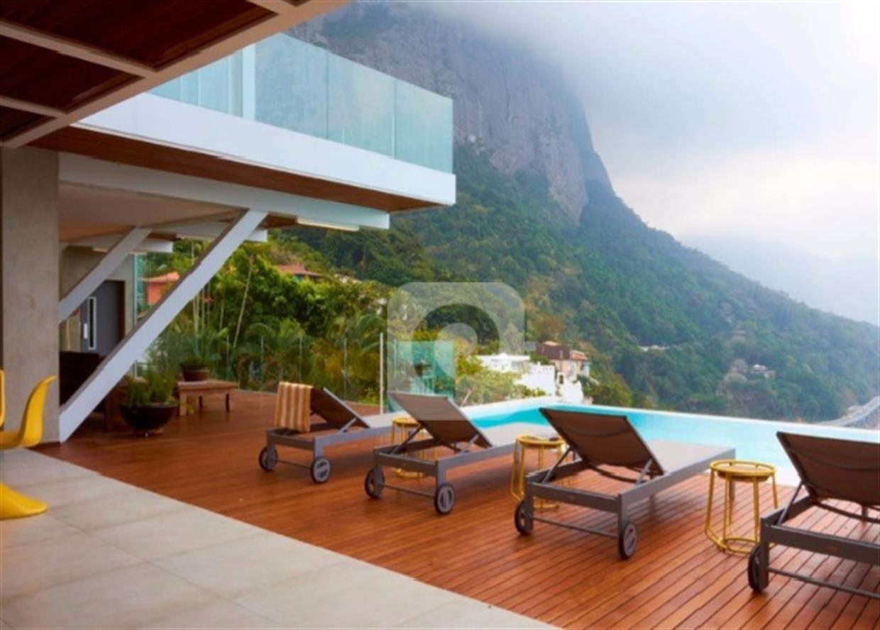 Piscina e vista