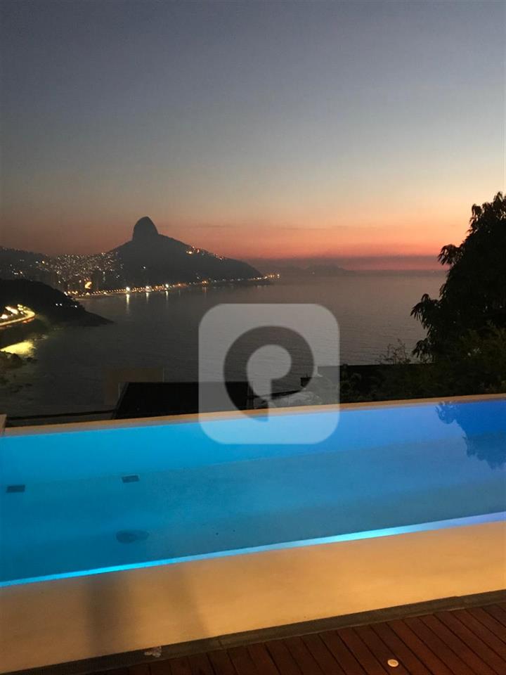 Piscina e vista 2.jpeg