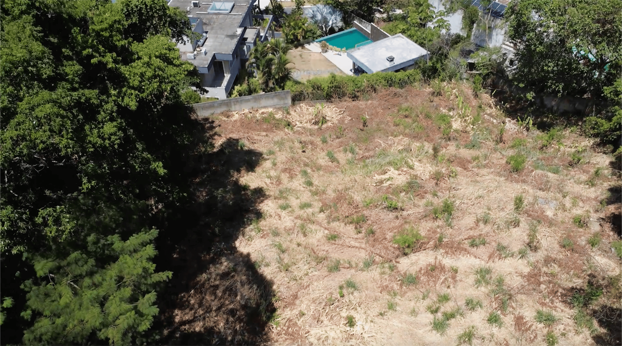 Area Terreno - Vista Aerea.png