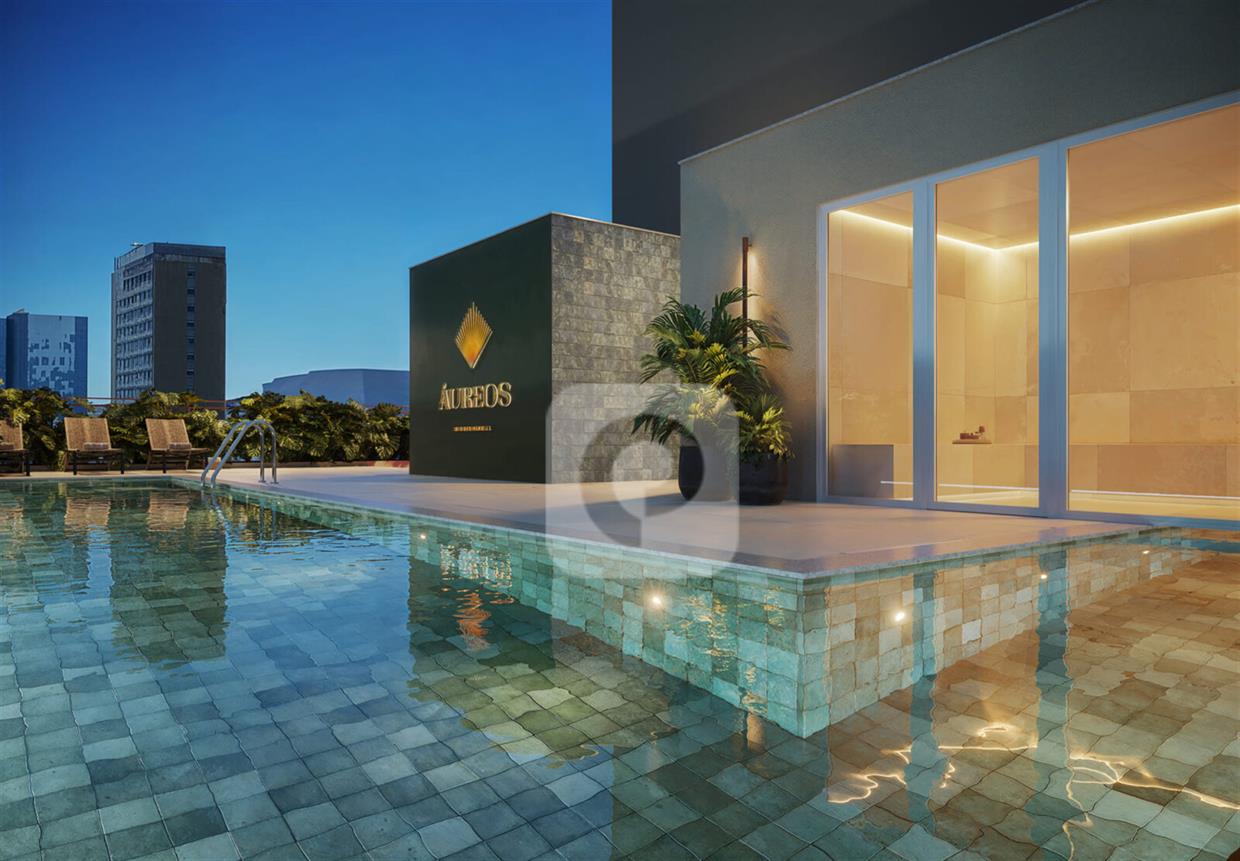 Aureos-PISCINA HR0