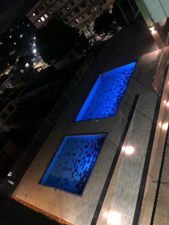 piscina.jpeg