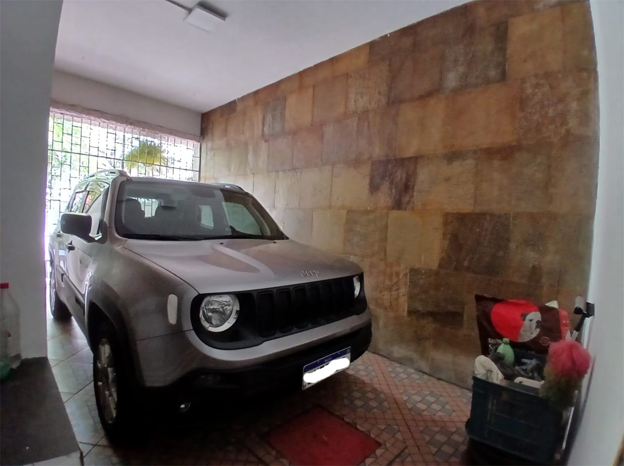 Carro - Editado.png